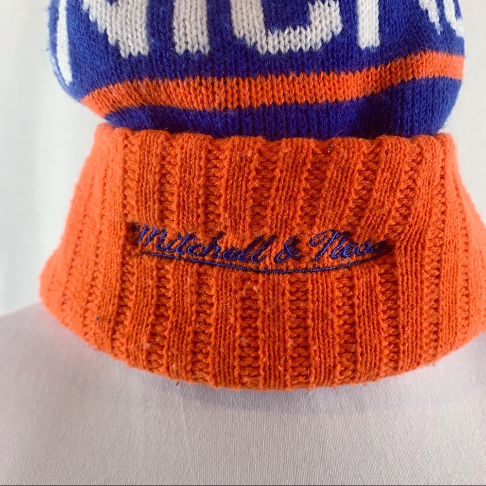 Mitchell & Ness Knicks NBA basketball team blue & orange winter hat pom pom - Picture 4 of 6